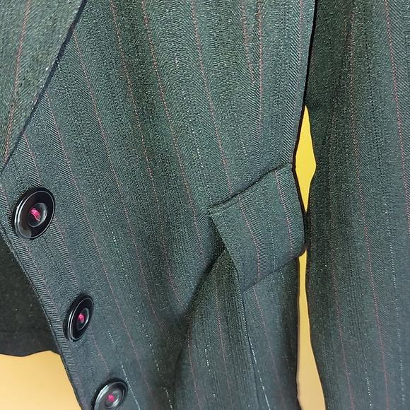 Tie Waist Blazer - Picture 7 of 9